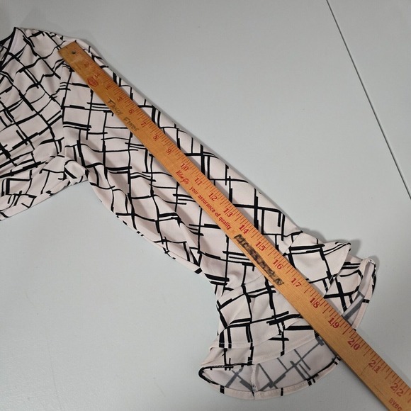 Karl Lagerfeld Womens Long Sleeve Blouse Size Medium White Black Check Career - Picture 11 of 12